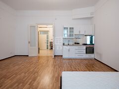 Eladó lakás Budapest, V. kerület