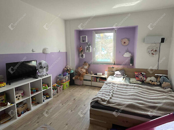 Eladó lakás Nagycenk