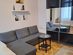 Eladó lakás Budapest, VI. kerület