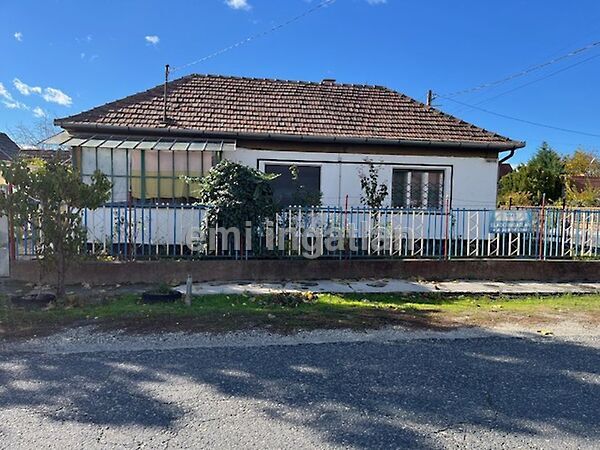 Eladó ház Szigethalom, Központ