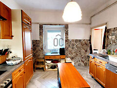 Eladó ház Nemesgulács