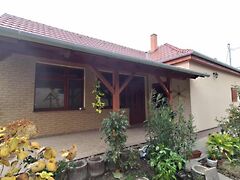 Eladó ház Bősárkány