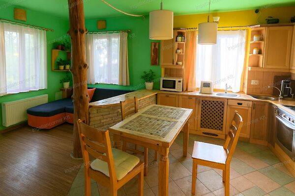 Eladó ház Délegyháza