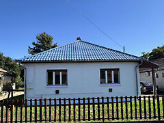 Eladó ház Majosháza