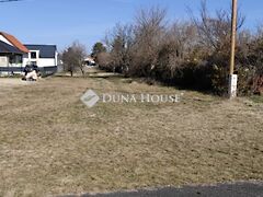 Eladó földterület Balatonkeresztúr
