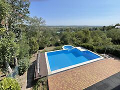 Eladó ház Leányfalu