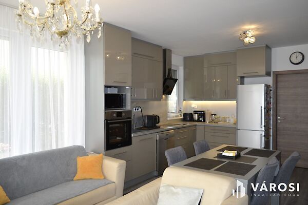 Eladó lakás Balatonfüred