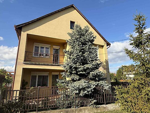 Eladó ház Püspökladány