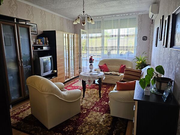 Eladó lakás Tiszavasvári