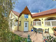 Eladó ház Budapest, XV. kerület