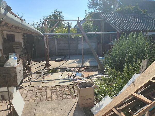 Eladó ház Mezőberény