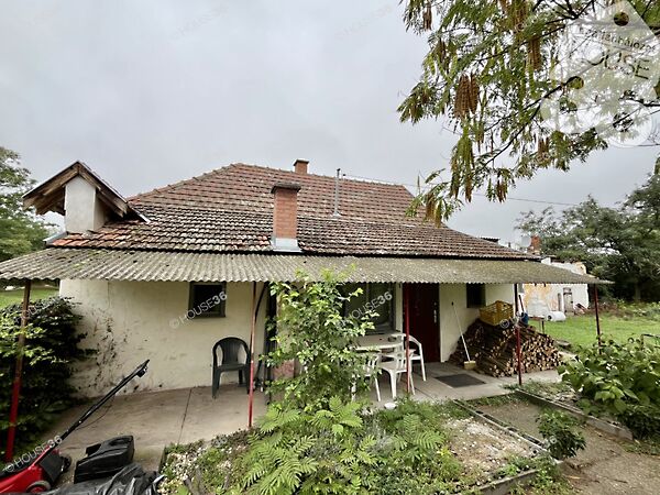 Eladó ház Tiszaalpár