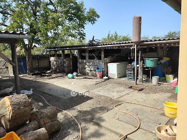 Eladó ház Mezőberény