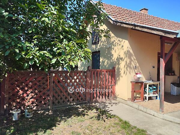 Eladó ház Mezőberény