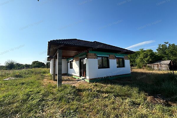 Eladó ház Balatonszabadi