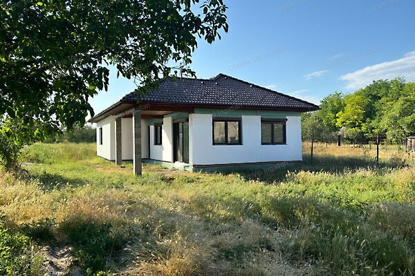 Eladó ház Balatonszabadi