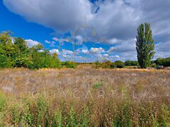 Eladó földterület Bölcske