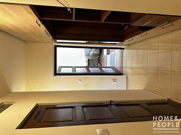 Eladó lakás Szeged, Újszeged