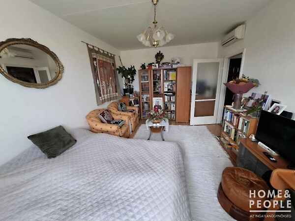 Eladó lakás Szeged, Újszeged