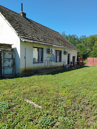 Eladó ház Pápateszér