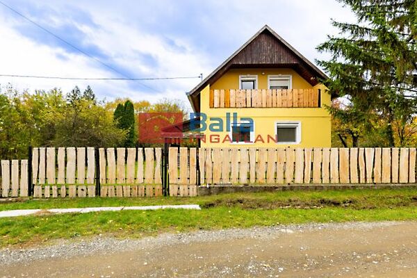 Eladó ház Diósjenő