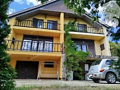 Eladó ház Leányfalu