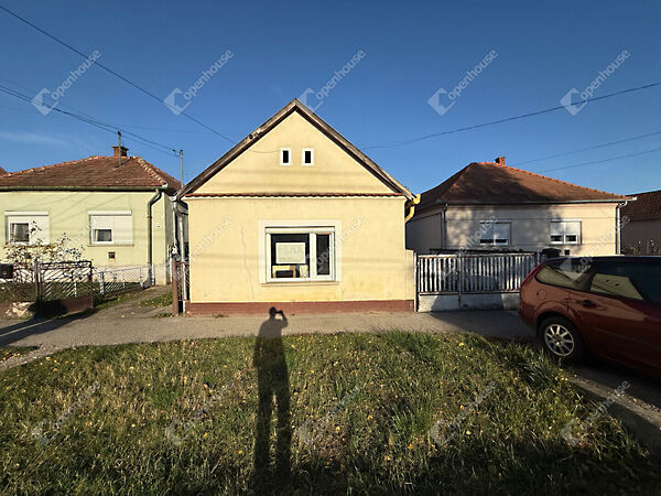Eladó ház Zalaszentiván
