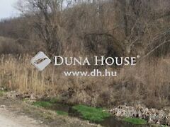 Eladó földterület Felcsút