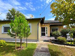 Eladó ház Balatonfenyves