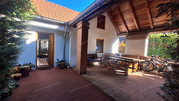 Eladó ház Gödöllő