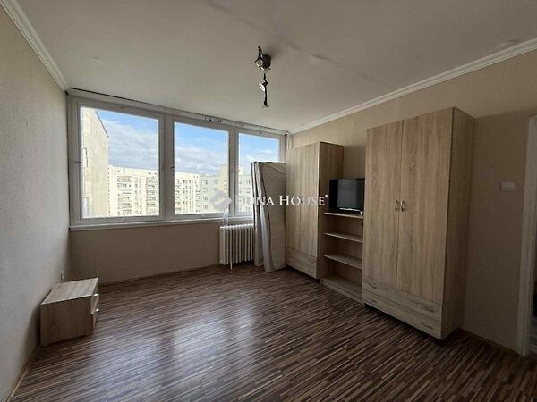 Eladó lakás Kecskemét