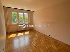 Eladó lakás Budapest, III. kerület