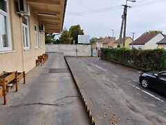 Kiadó Array Kaposvár