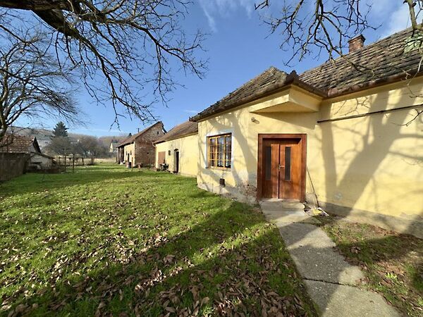 Eladó ház Teskánd