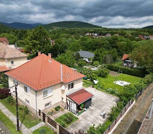 Eladó ház Szokolya