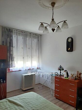Eladó lakás Gyomaendrőd