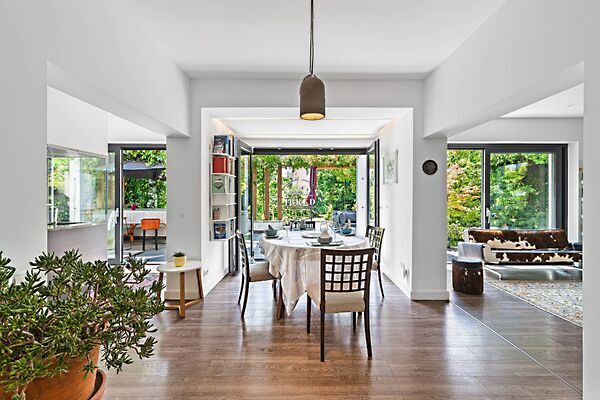 Eladó ház Budapest, II. kerület, Pálvölgy