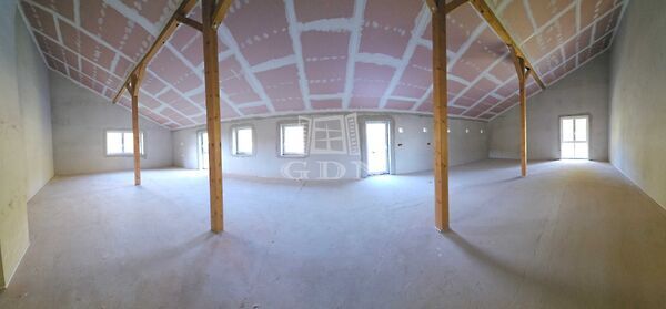 Eladó lakás Budakeszi