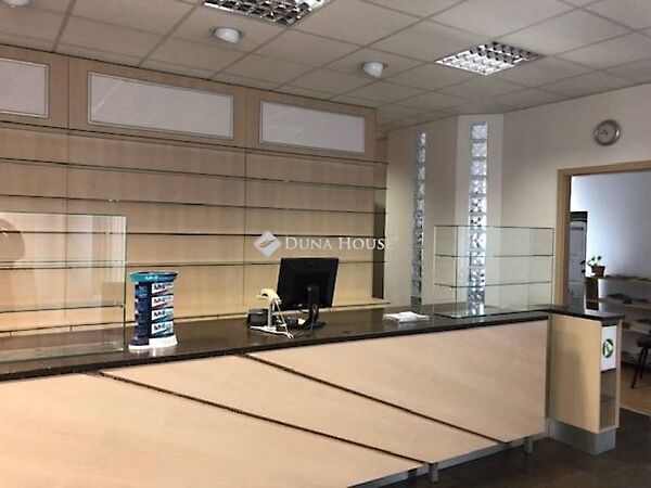 Eladó ház Szentlőrinc