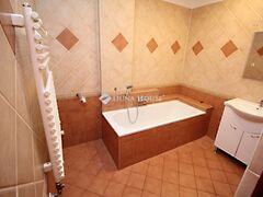 Eladó lakás Kecskemét