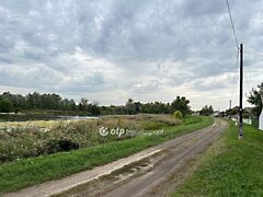 Eladó földterület Mezőtúr