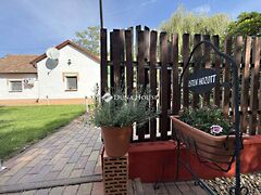 Eladó ház Lajosmizse