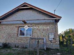 Eladó ház Látrány