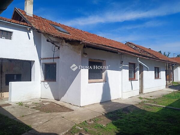 Eladó ház Békéscsaba