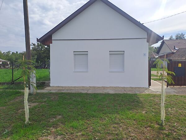 Eladó ház Füzesgyarmat