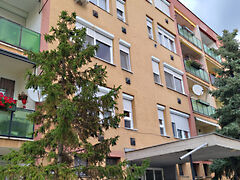 Eladó lakás Martfű