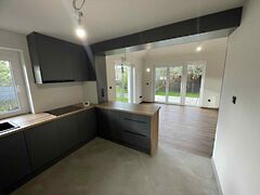 Eladó ház Győr, Sárás