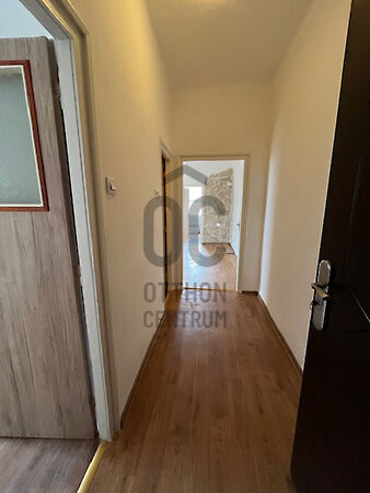 Eladó lakás Komló, Kökönyös