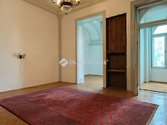 Eladó lakás Budapest, VI. kerület