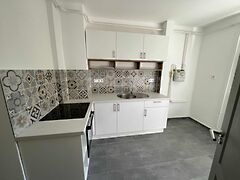 Eladó lakás Dunaújváros, Kertváros